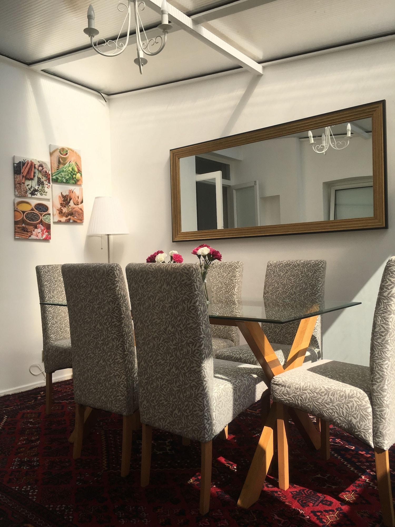 Luxurious Apartment In Kensington & Chelsea Лондон Екстер'єр фото